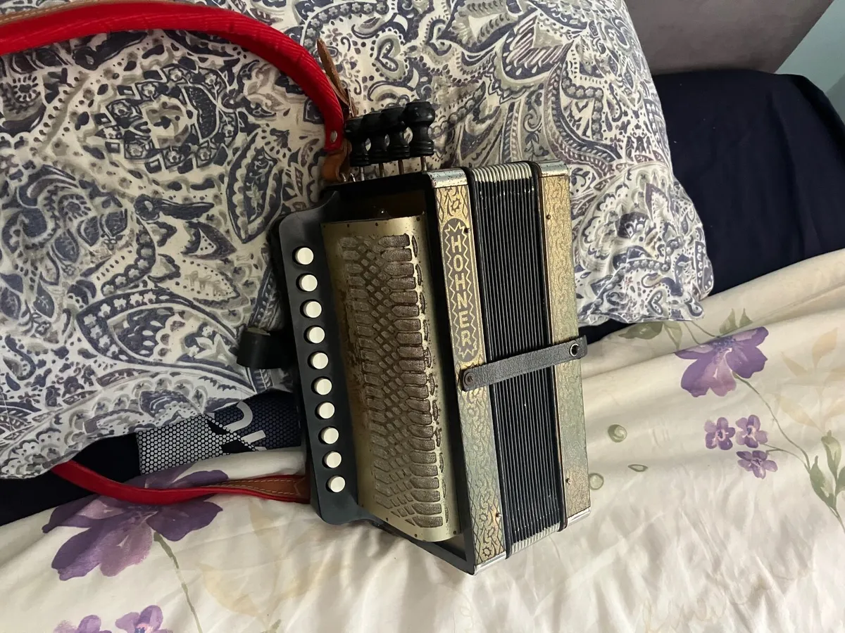 Hohner Melodeon - Image 3
