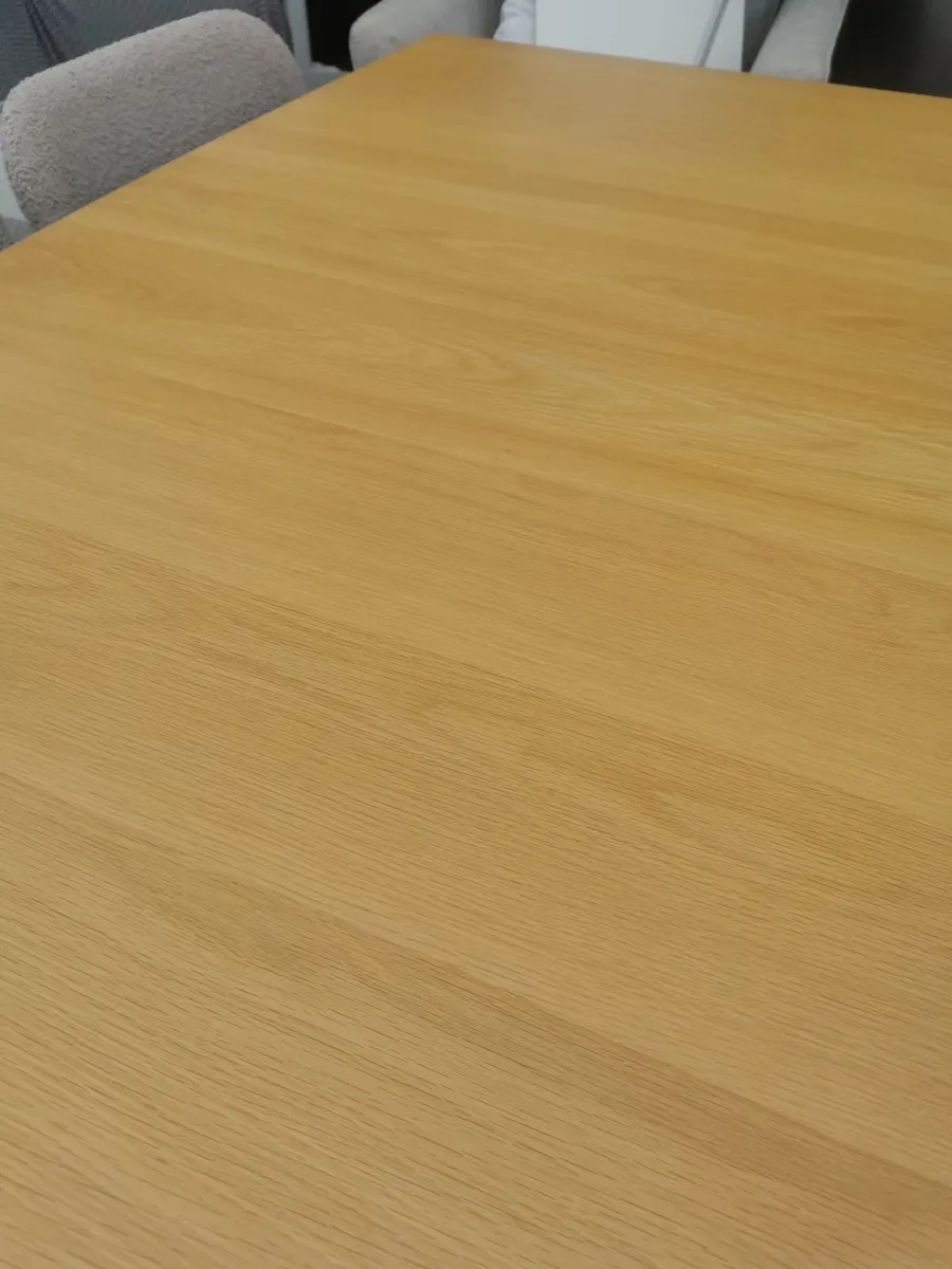 Kitchen table and 4 chairs - Image 2
