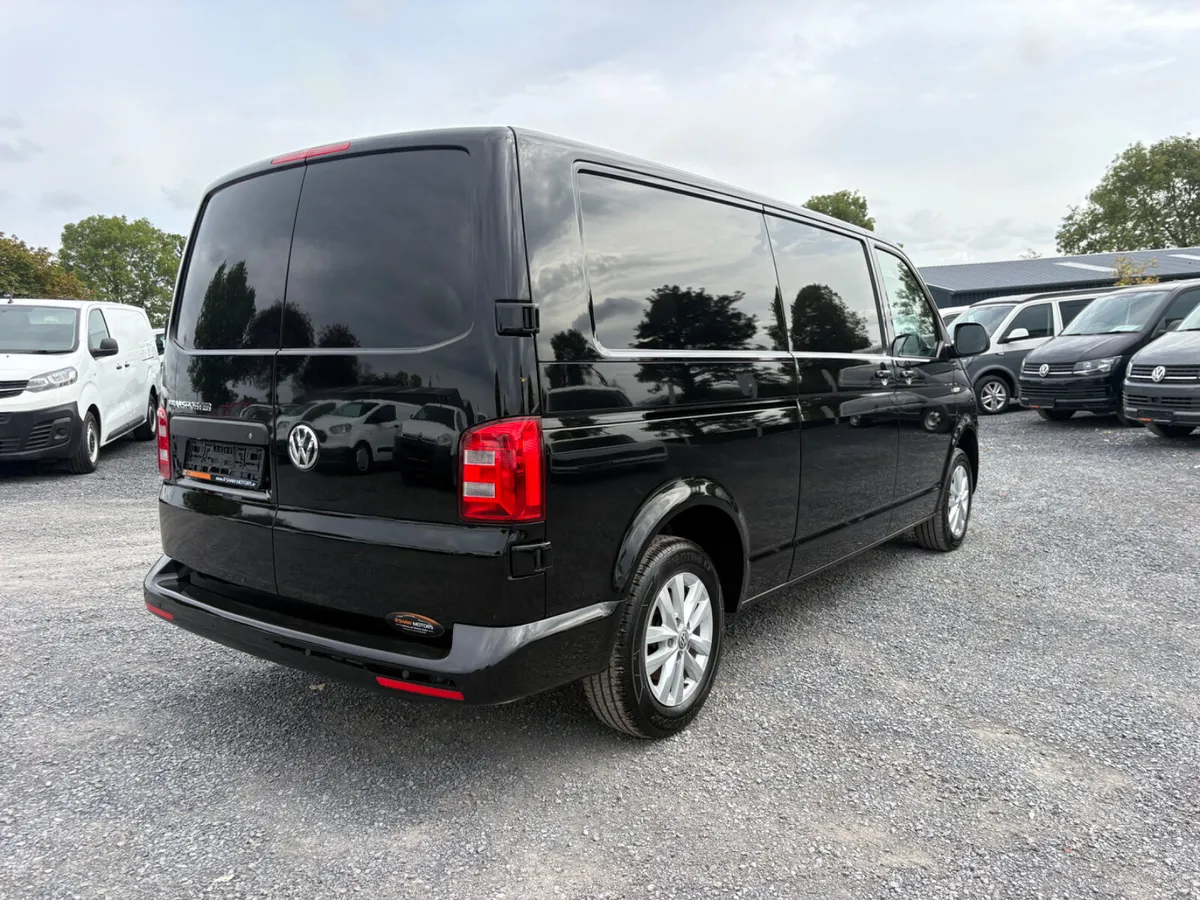 Volkswagen Transporter - Image 3
