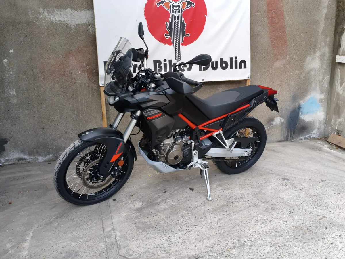 2025 Aprilia Tuareg 660 - Image 4