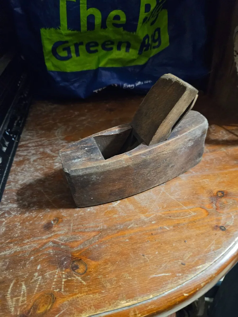 Vintage Wooden Planer - Image 1