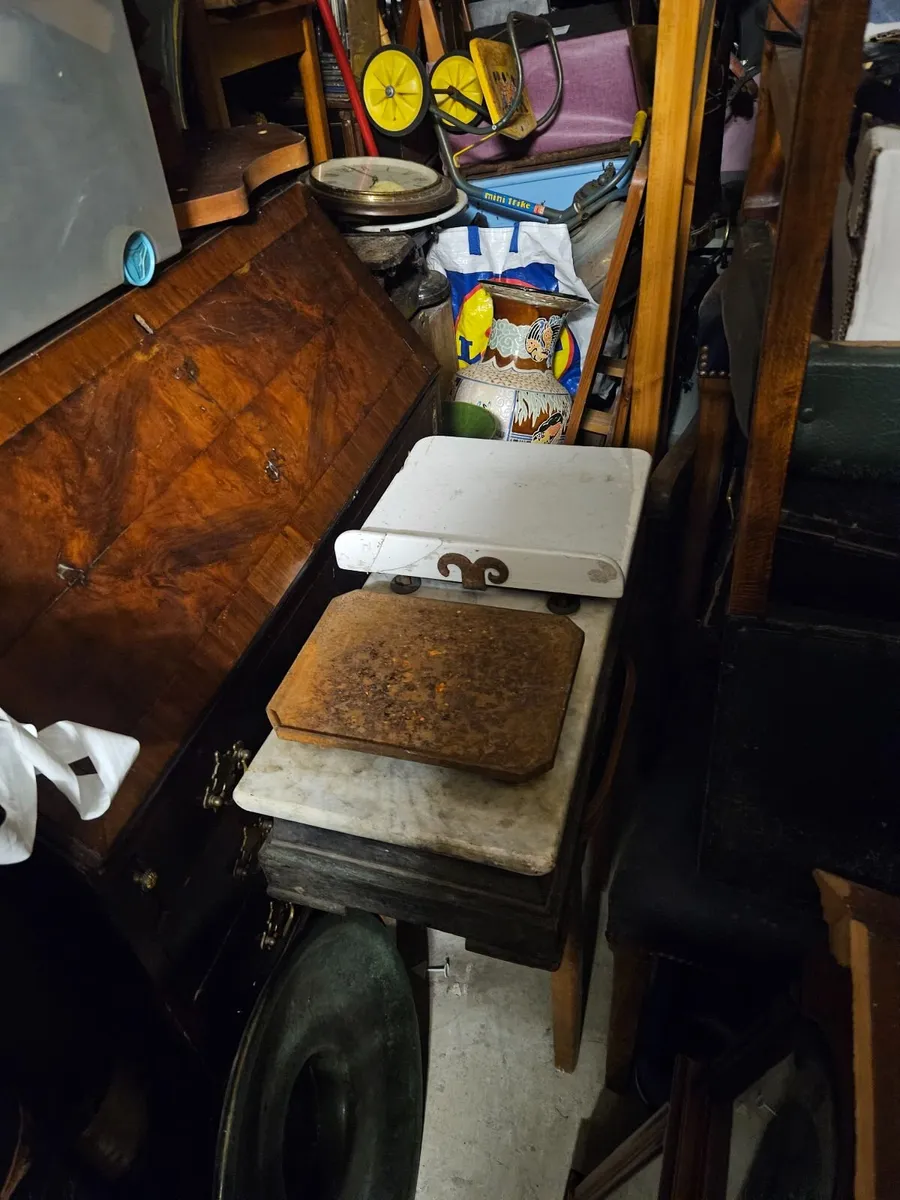 Vintage Antique Shop Weighing Scales - Image 3