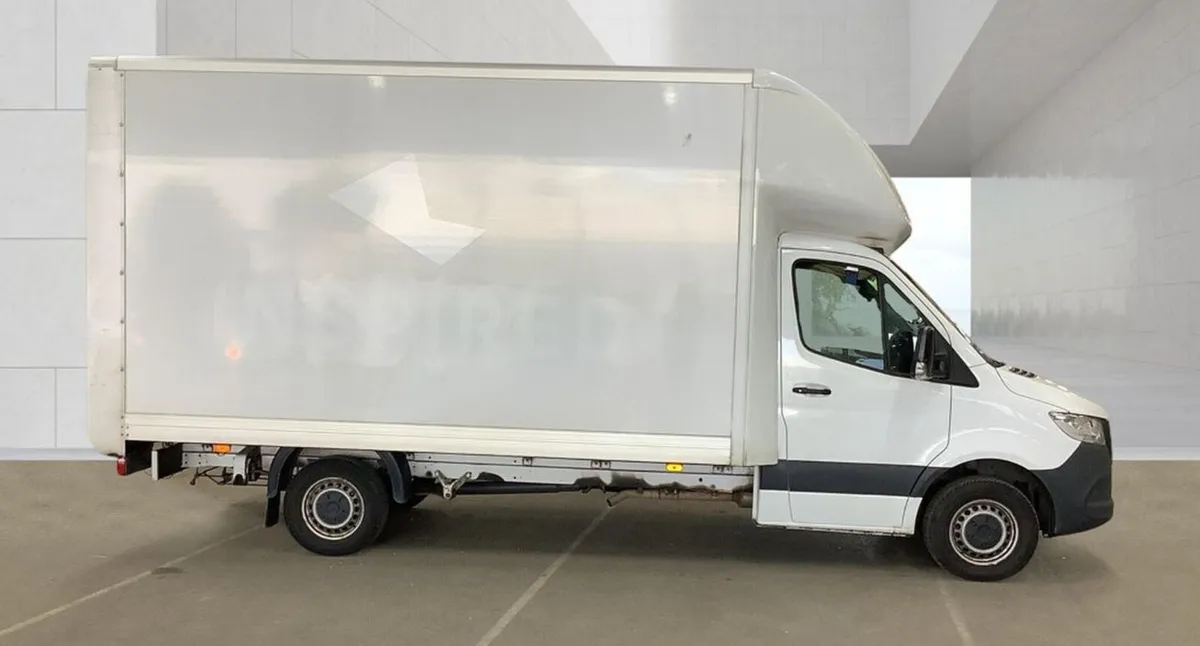 2023 Mercedes-Benz Sprinter Luton Box Van - Image 1