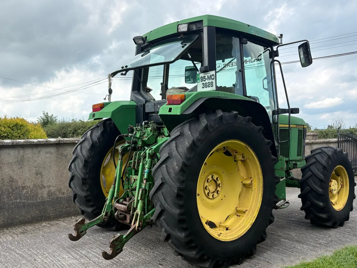 John Deere 6400 1995 - Image 2