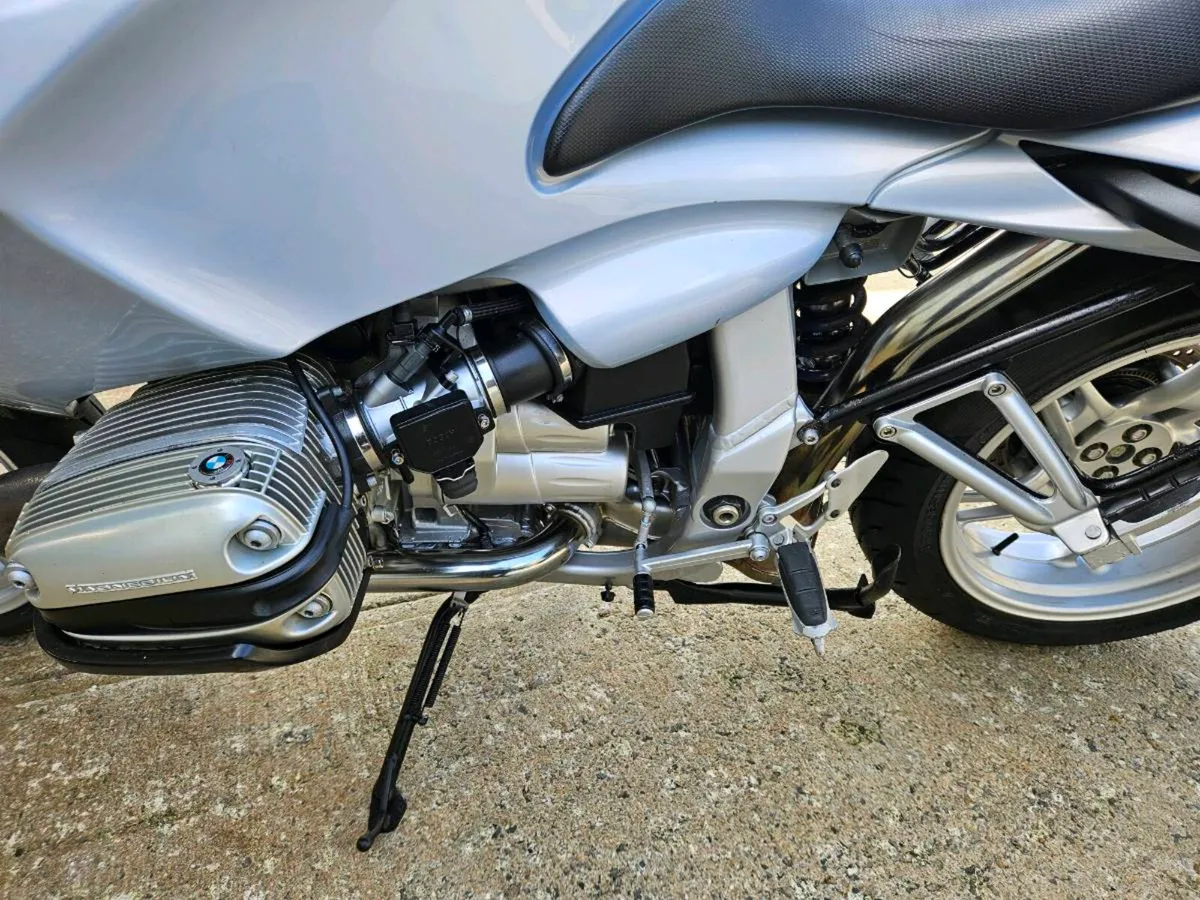 BMW R1100S - Image 2