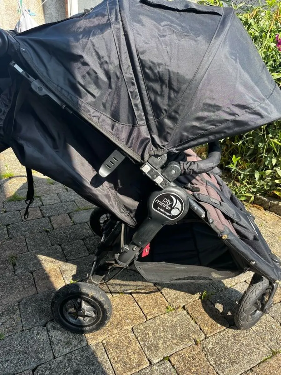 Baby Jogger city mini double buggy - Image 3
