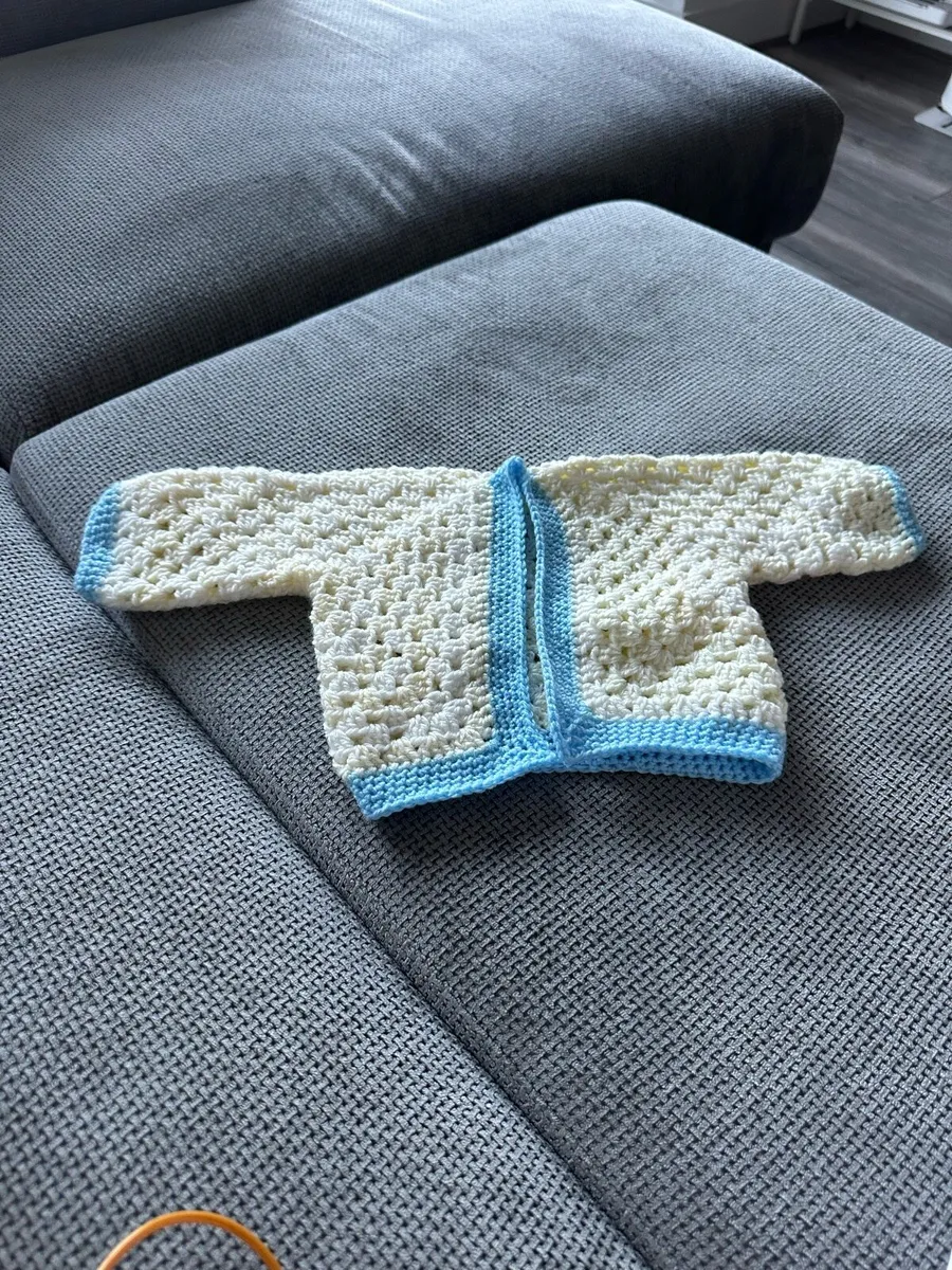 Baby crochet cardigan - Image 3