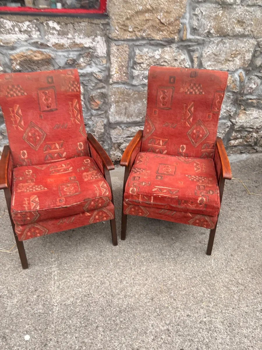 2 Armchairs - Image 1