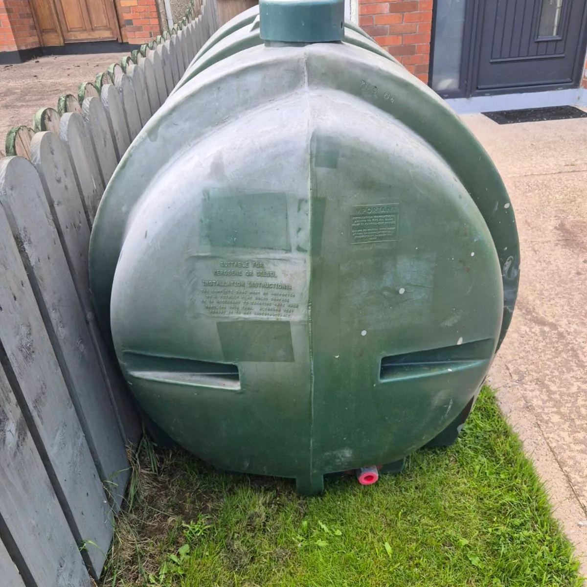 Oil tank - Image 3