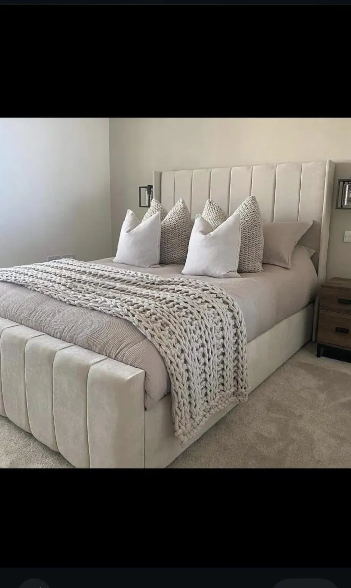 Bed - Image 3