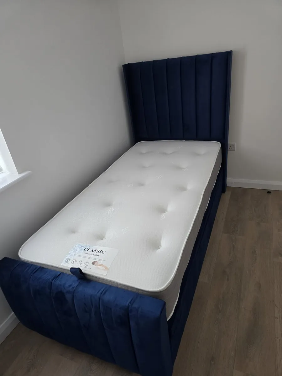 Bed - Image 4