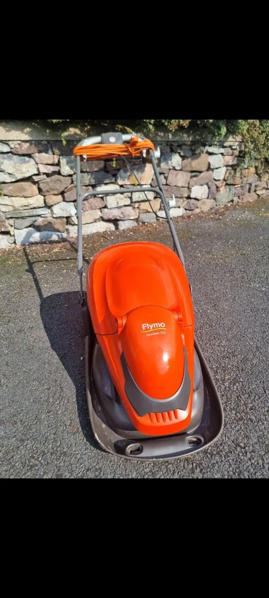 (D) Lawnmower, Electric, Flymo 330 - Image 1