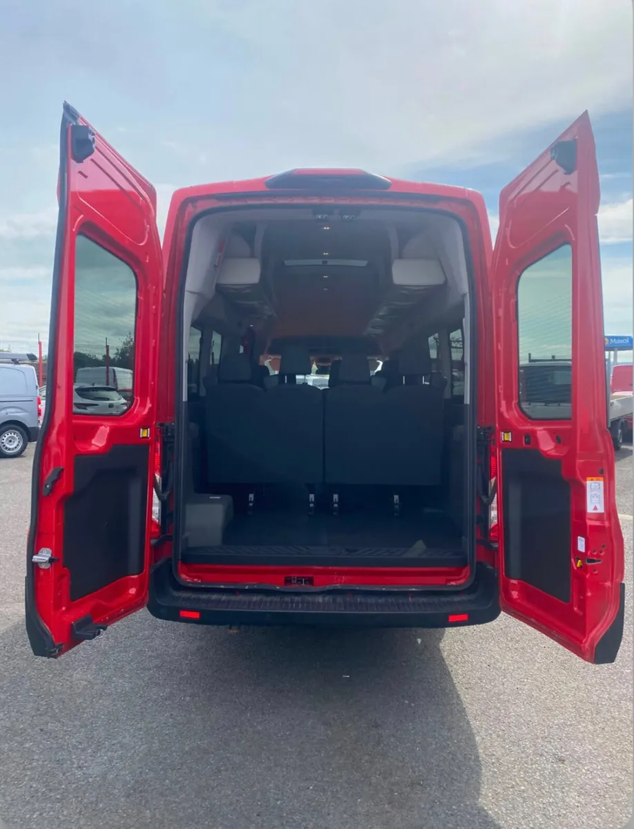 2022 ford transit minibus on Irish Plates - Image 4