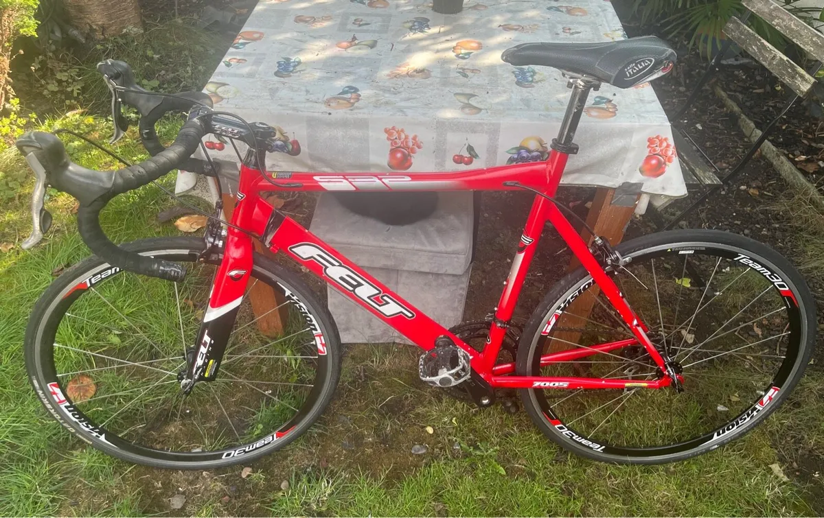 Bike Felt s32 - Image 1