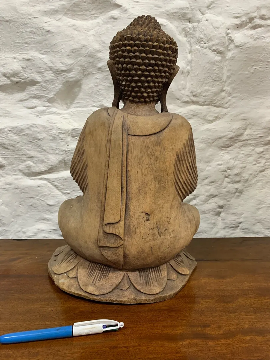 Vintage carved wooden Buddha. - Image 4