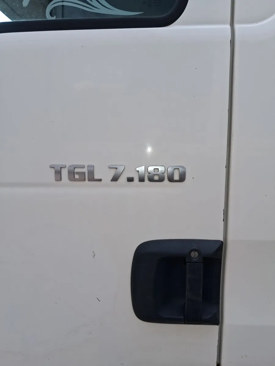 Man truck 2011 - Image 3