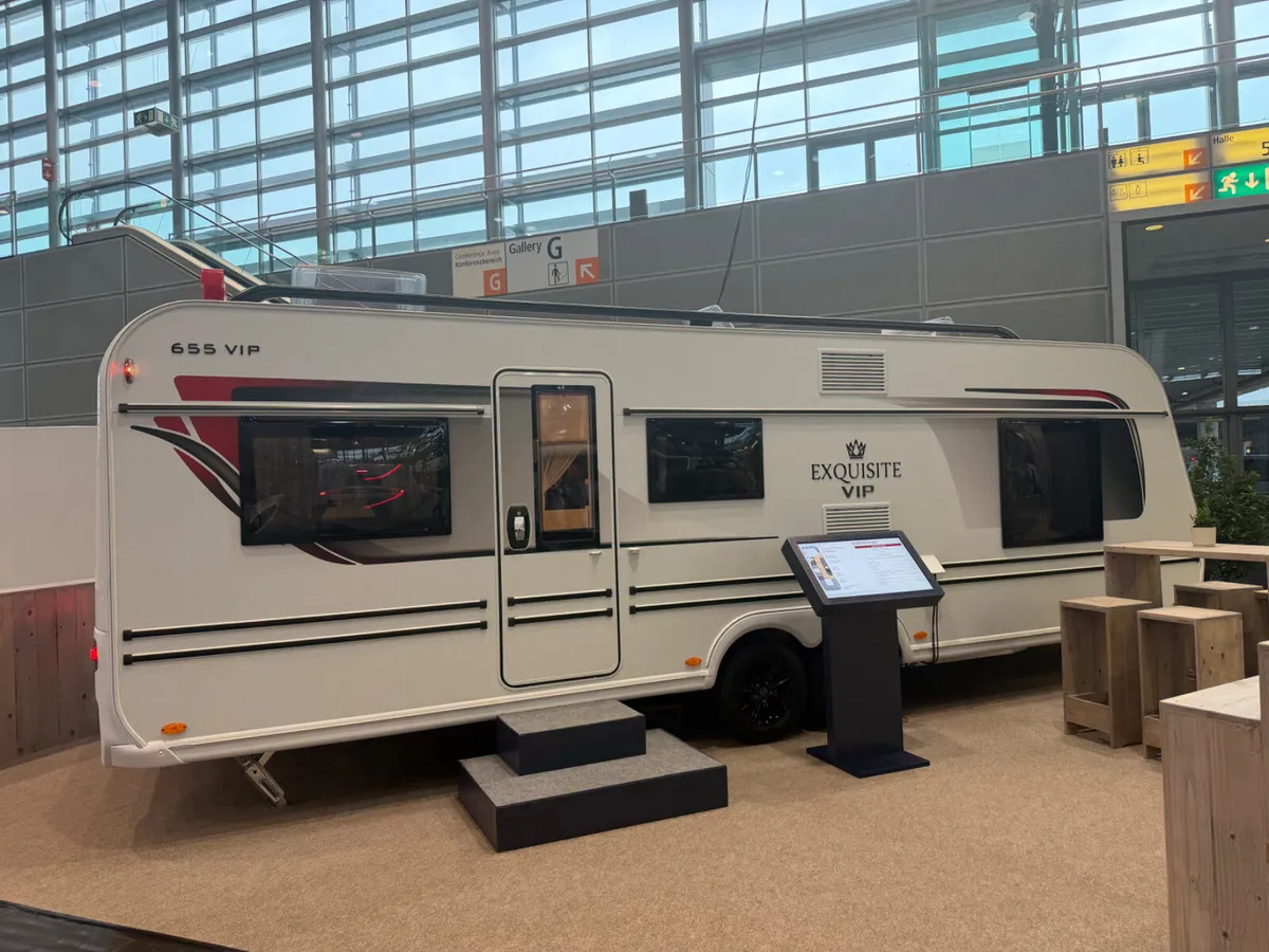 NEW 2027 LMC 655 VIP EXQUISITE 5/6 BERTH CARAVAN - Image 4