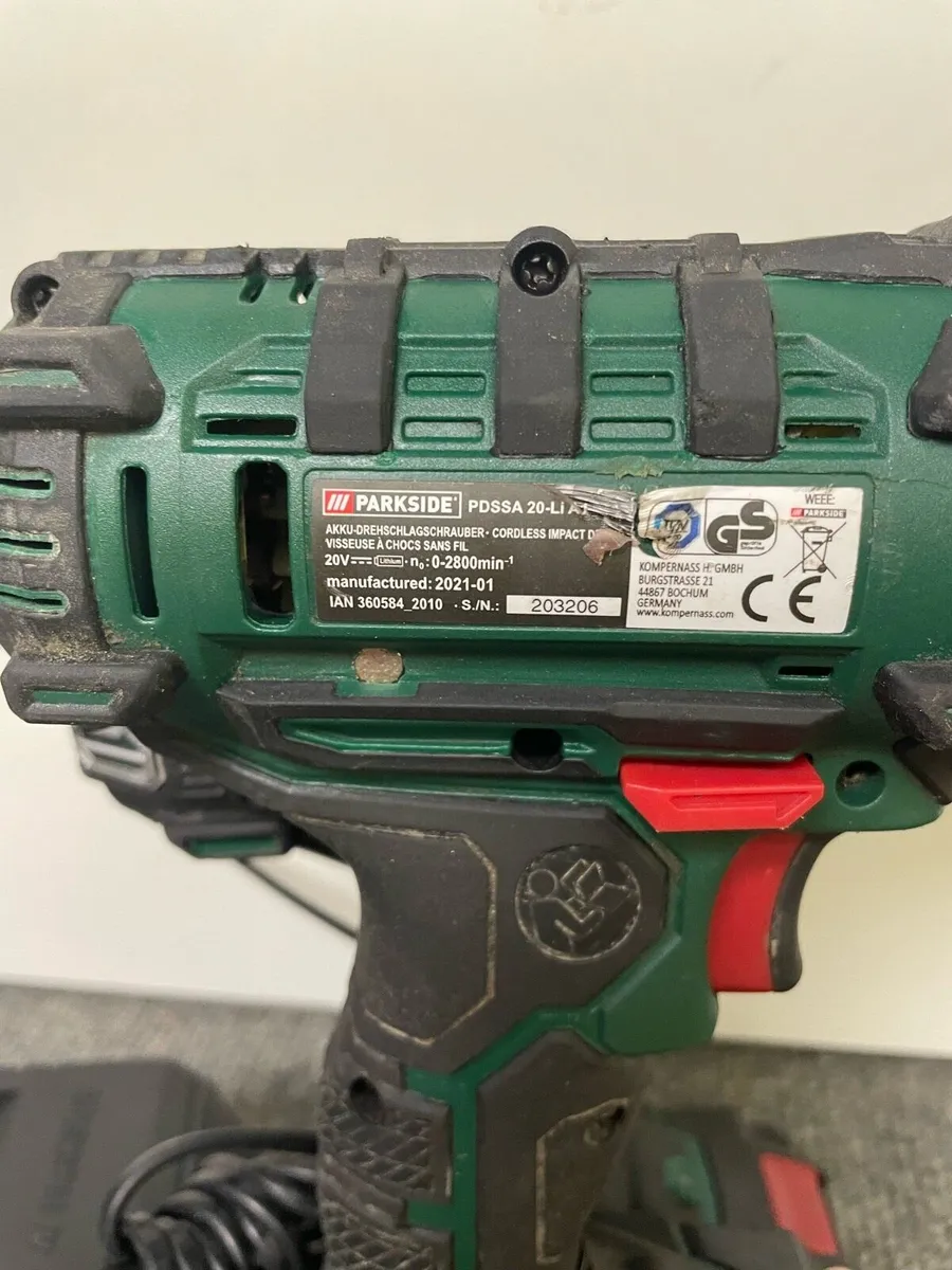 Parkside Cordless Twin Drill & Screwdriver Set - Image 4