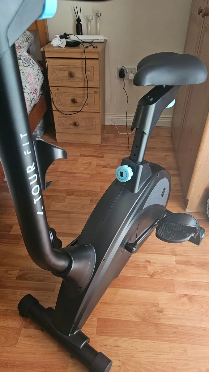 BLUEFIN FITNESS Tour Fit Exercise Bike - Image 3