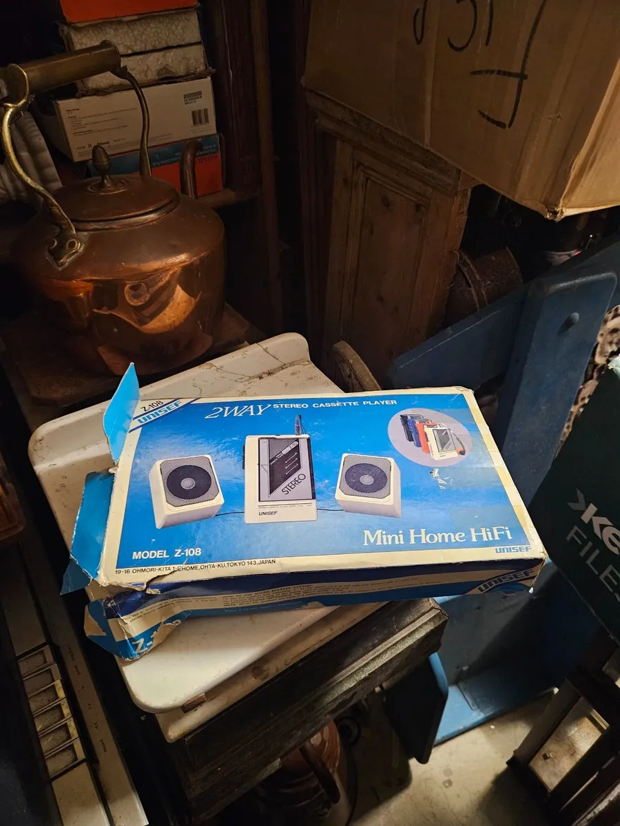 Vintage Home Mini Hi Fi - Image 1