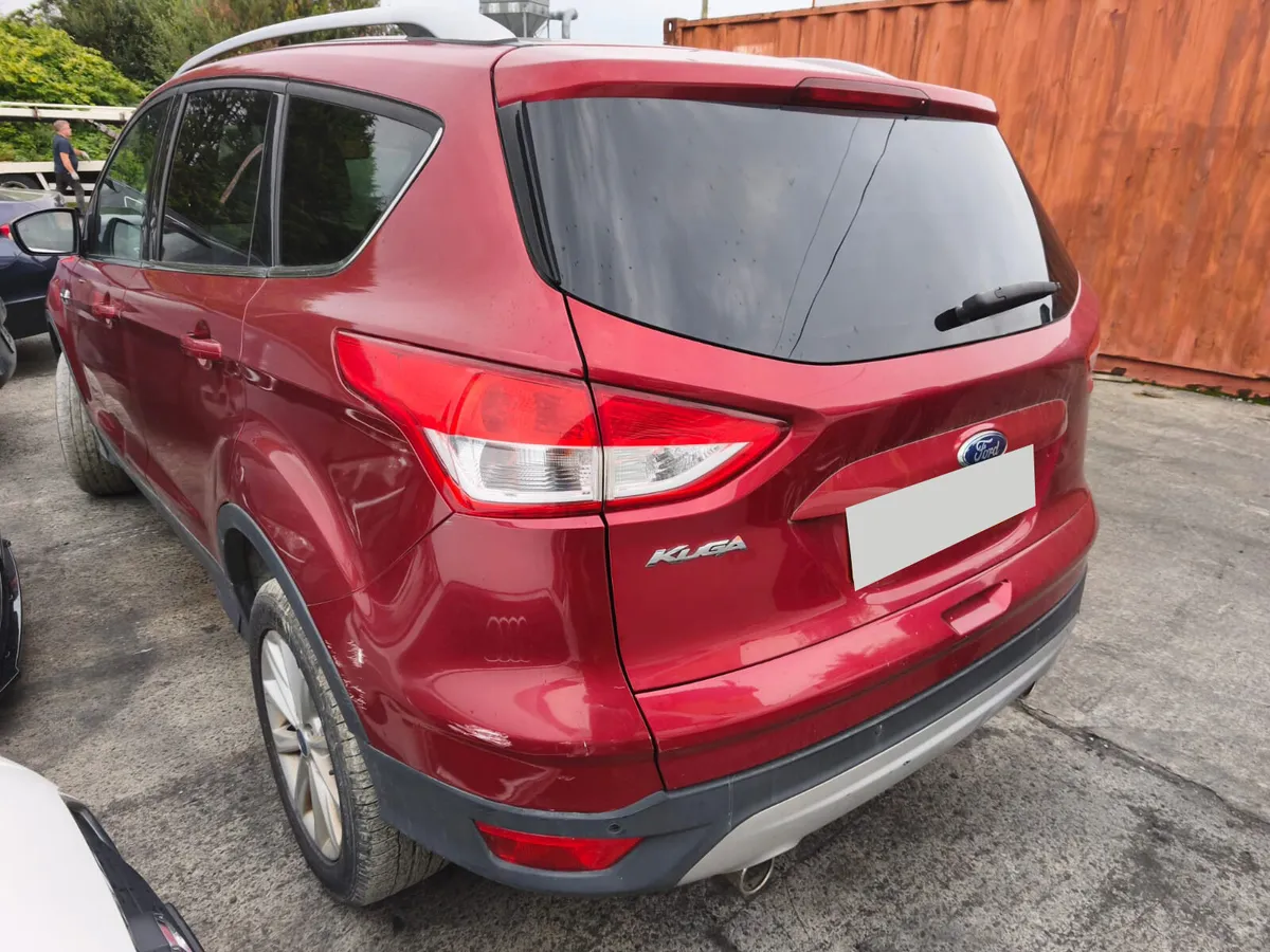 2015 Ford Kuga 2.0 Diesel For Breaking! - Image 4