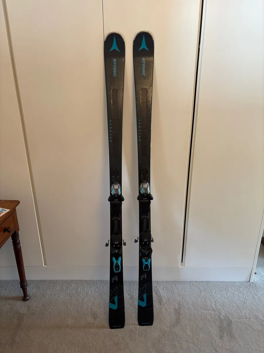 Atomic redster x7 skis with bindings - Image 2