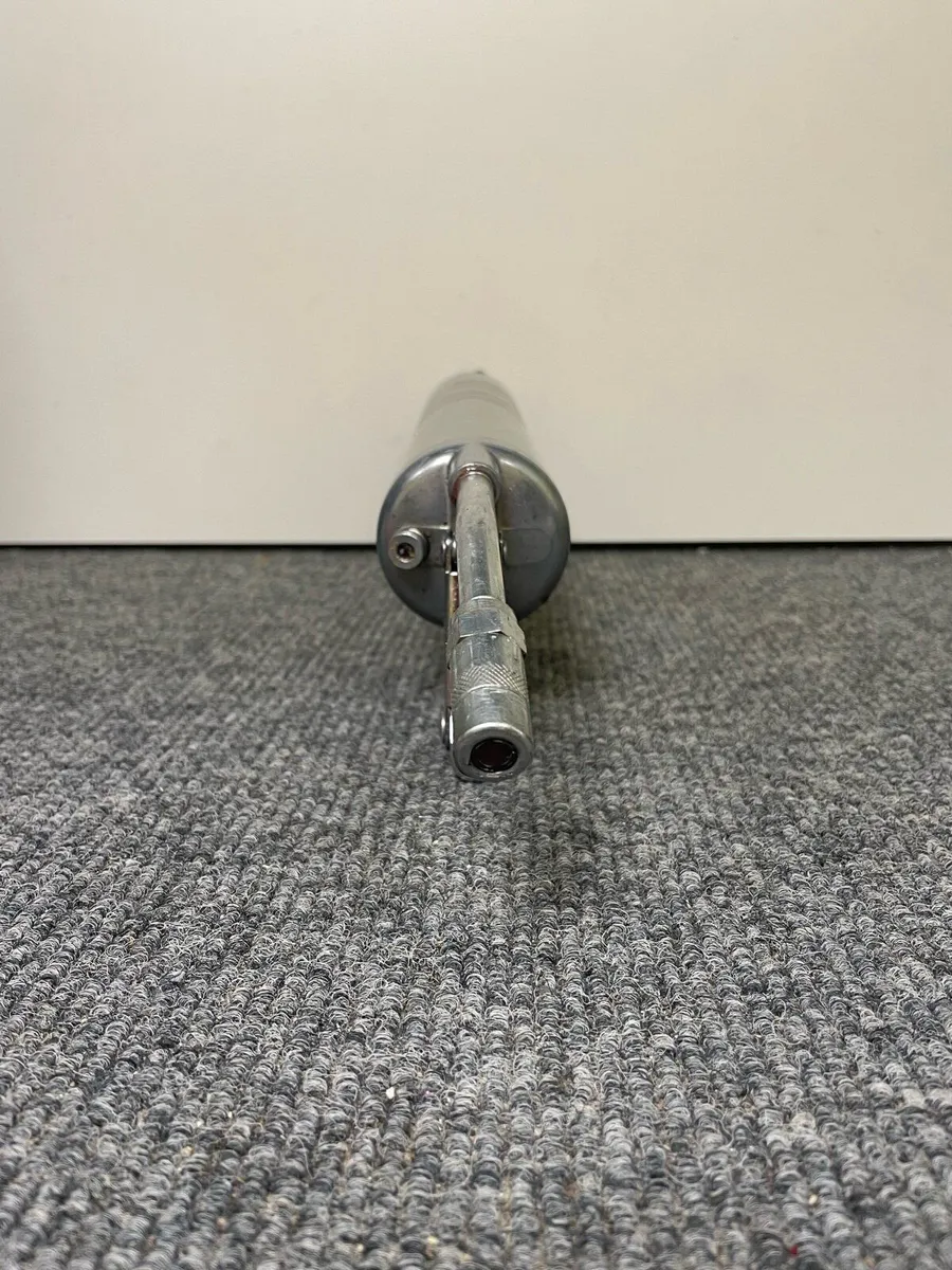 Metal Grease Gun - Image 2