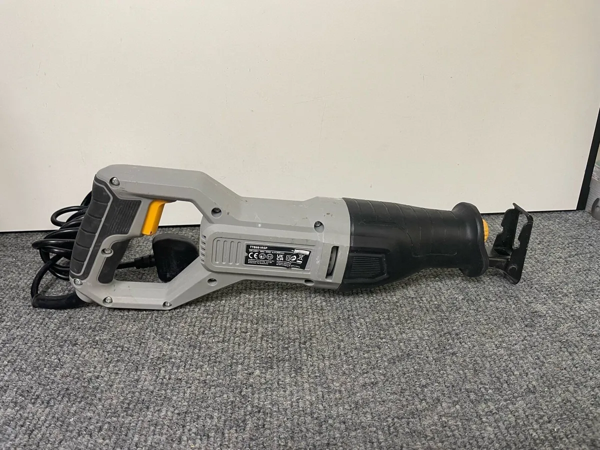 Titan Electric Reciprocating Saw TTB881RSP 240V - Image 4