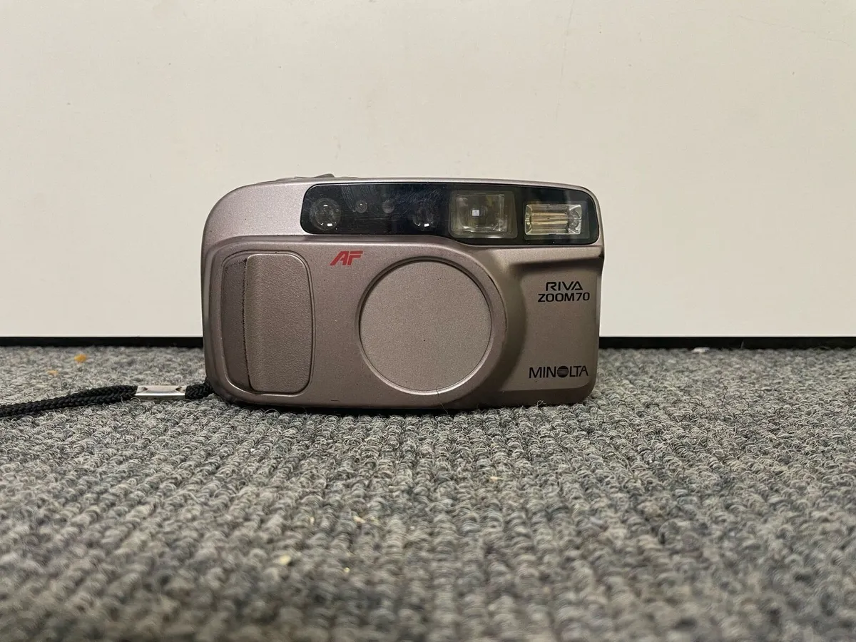 Riva Zoom 70 Camera - Image 2