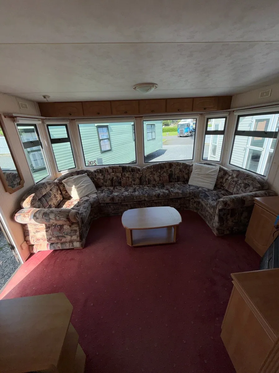 Willerby Granada 35x12 - Image 3