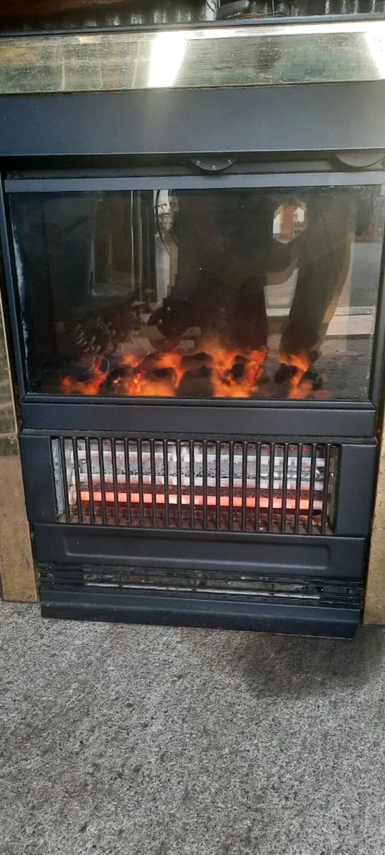 Electric fire - Image 1