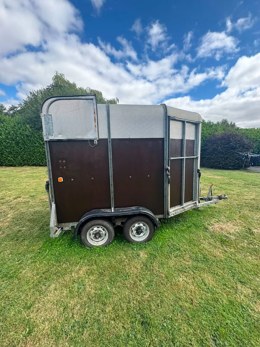 Horsebox - Image 1
