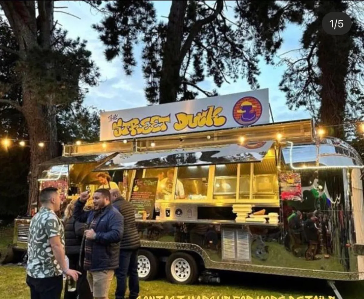 Food Trailer - Image 4