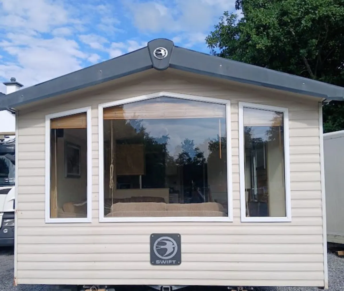 Mobile Home - Image 2