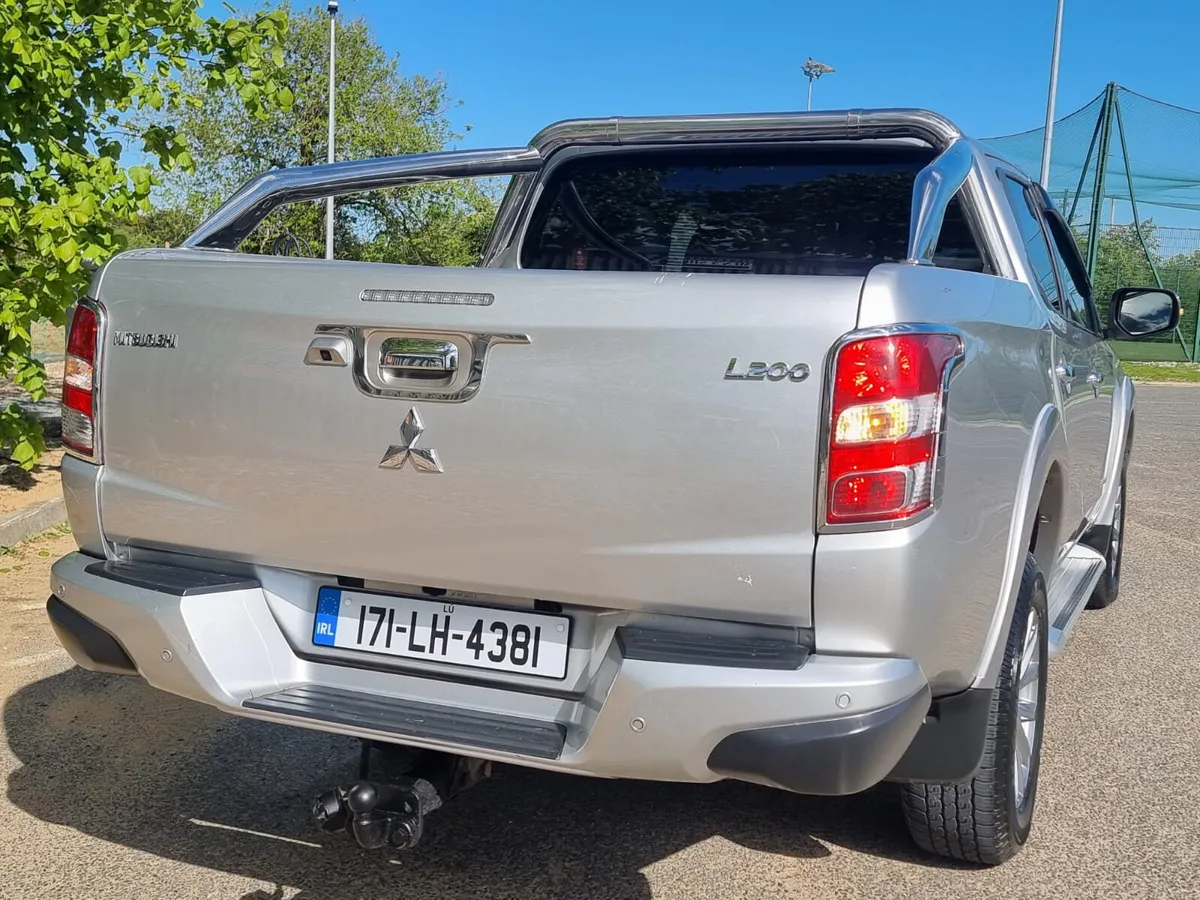 2017 MITSUBISHI L200 AUTOMATIC €16,999 - Image 2
