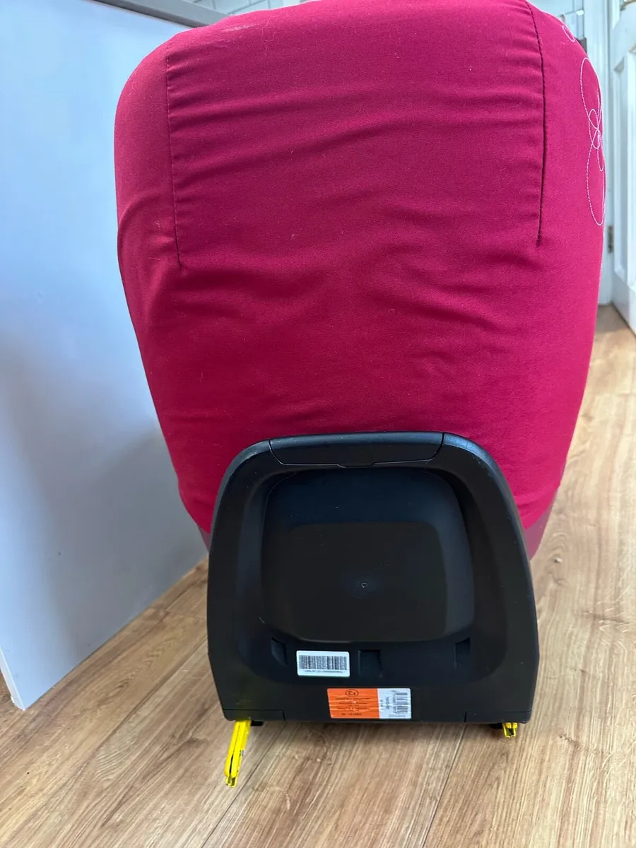 Maxi cosi pearl 2way car seat - Image 3