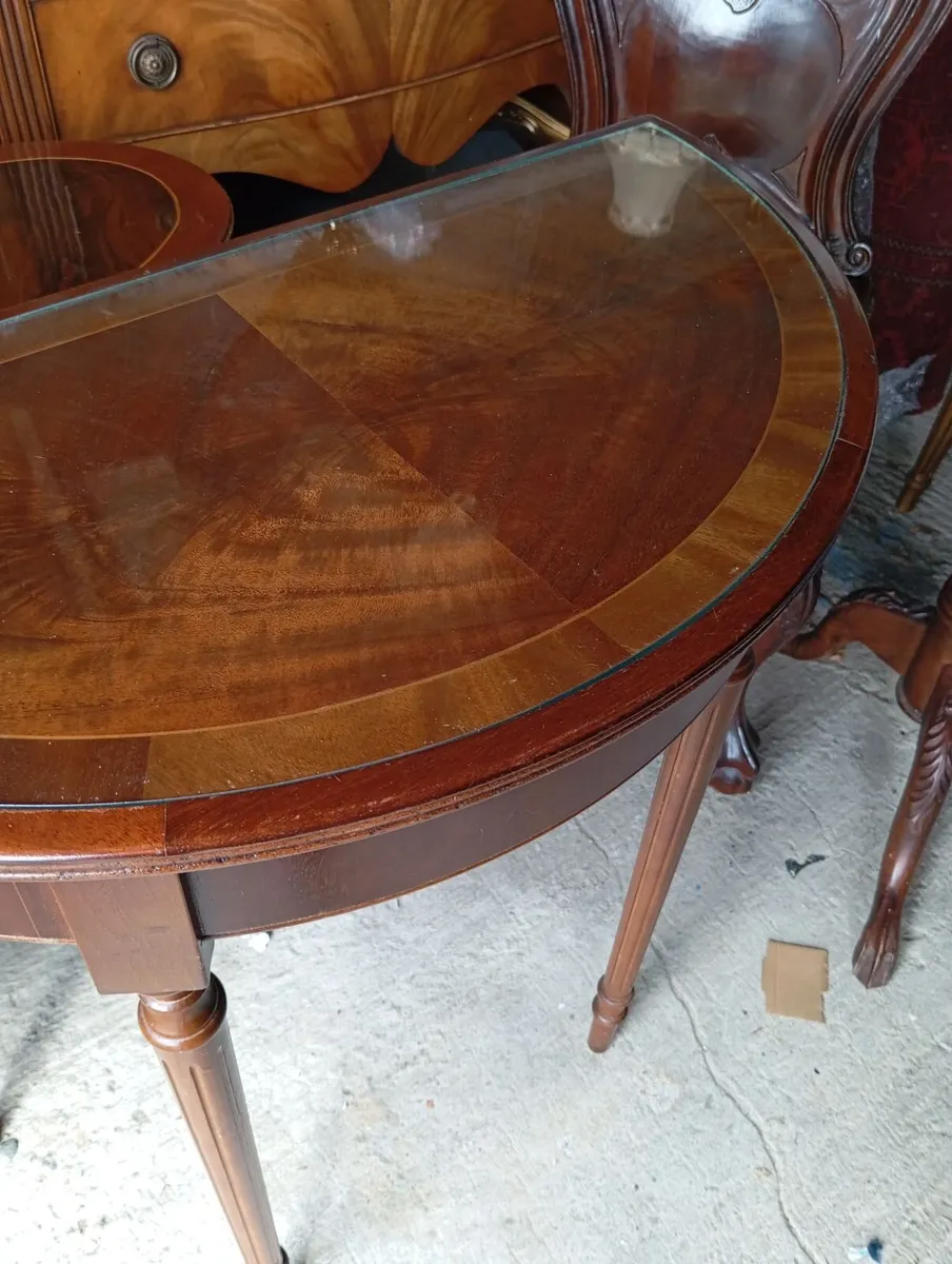 Hall table - Image 1