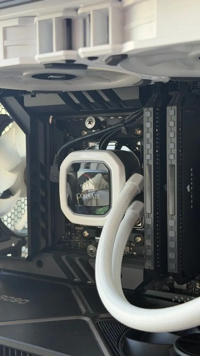 Rtx 3090 24gb / Ryzen 7700x / Rog X670e Hero / 32gb Ddr5 / 6.5tb - White Build, Dublin 2 - Image 4