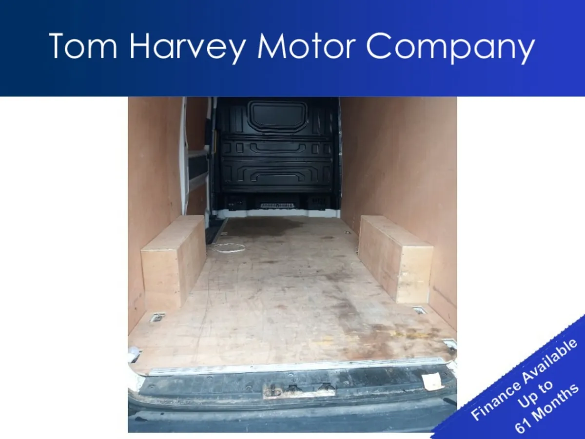 Volkswagen Crafter T 30 MWB 140HP MANUAL 6SPEED FW - Image 3