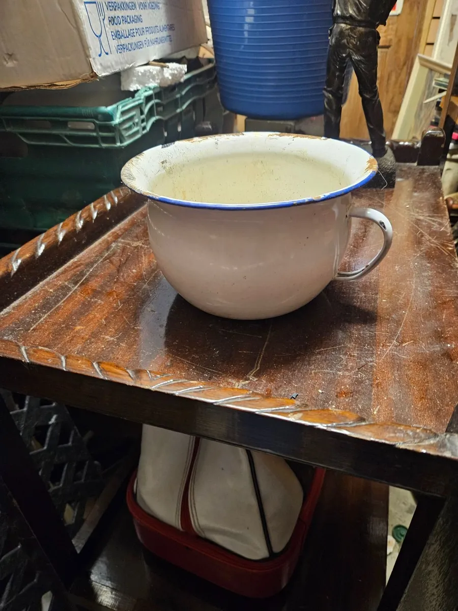Vintage Enameled Pot - Image 1