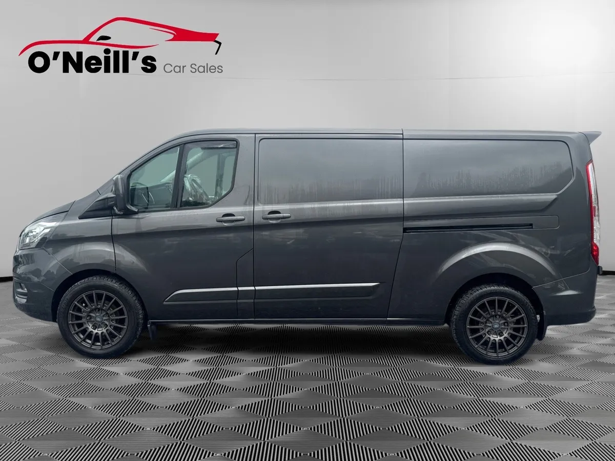 Ford Transit Custom 300L Limited  AUTO 185hp  #447 - Image 4