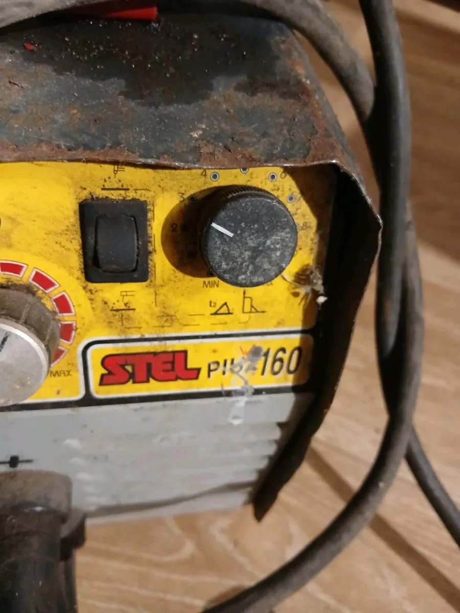 2 Welders for Sale - Image 1