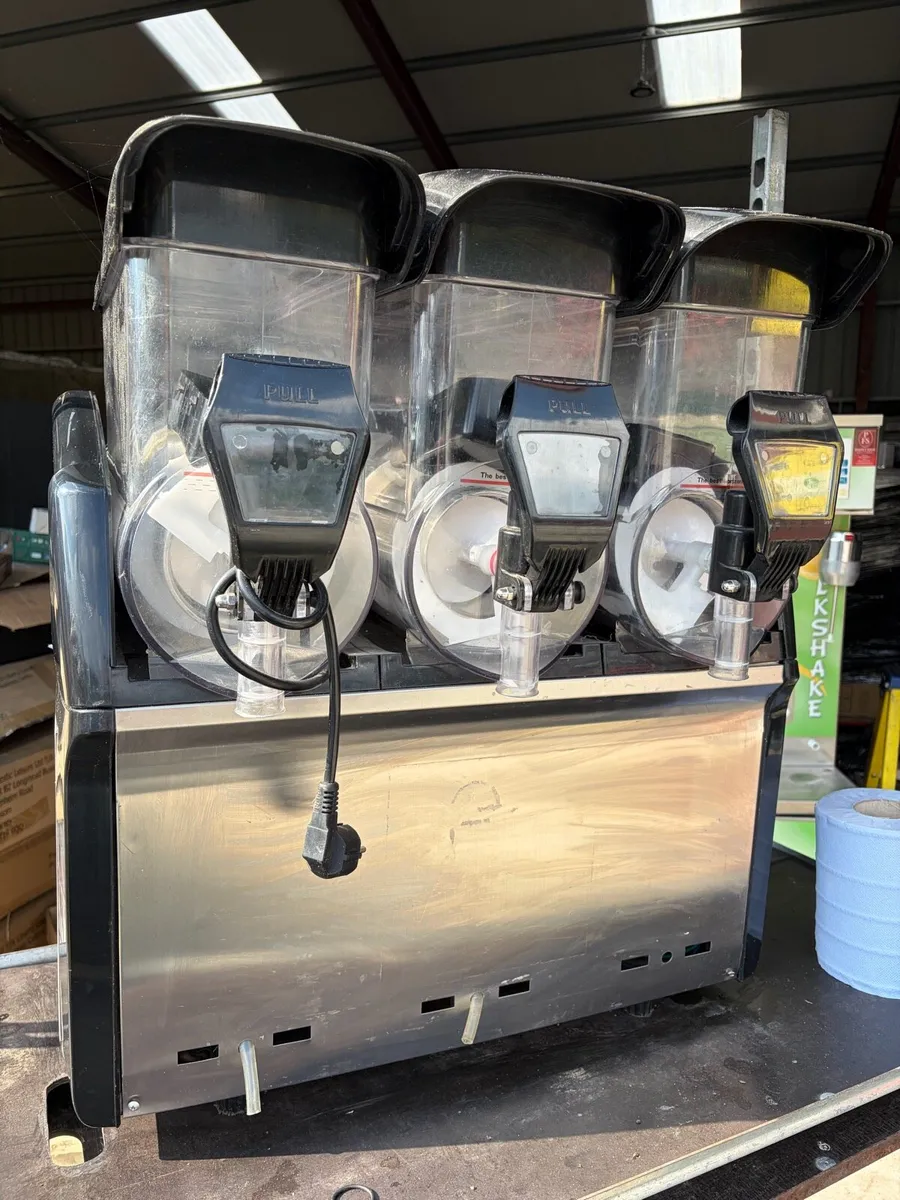3-Gang Slush Machine - Image 1