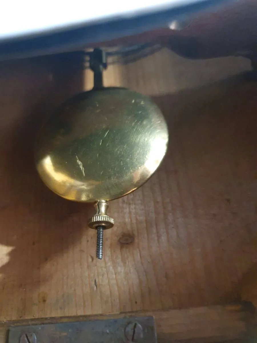 Vintage circular European wooden clock - Image 3