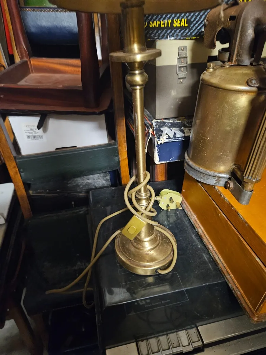 Vintage Brass Lamp - Image 2