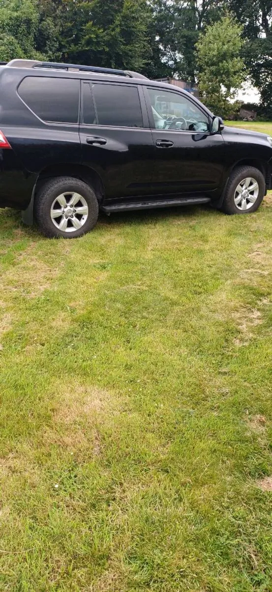 Toyota land cruiser - Image 3