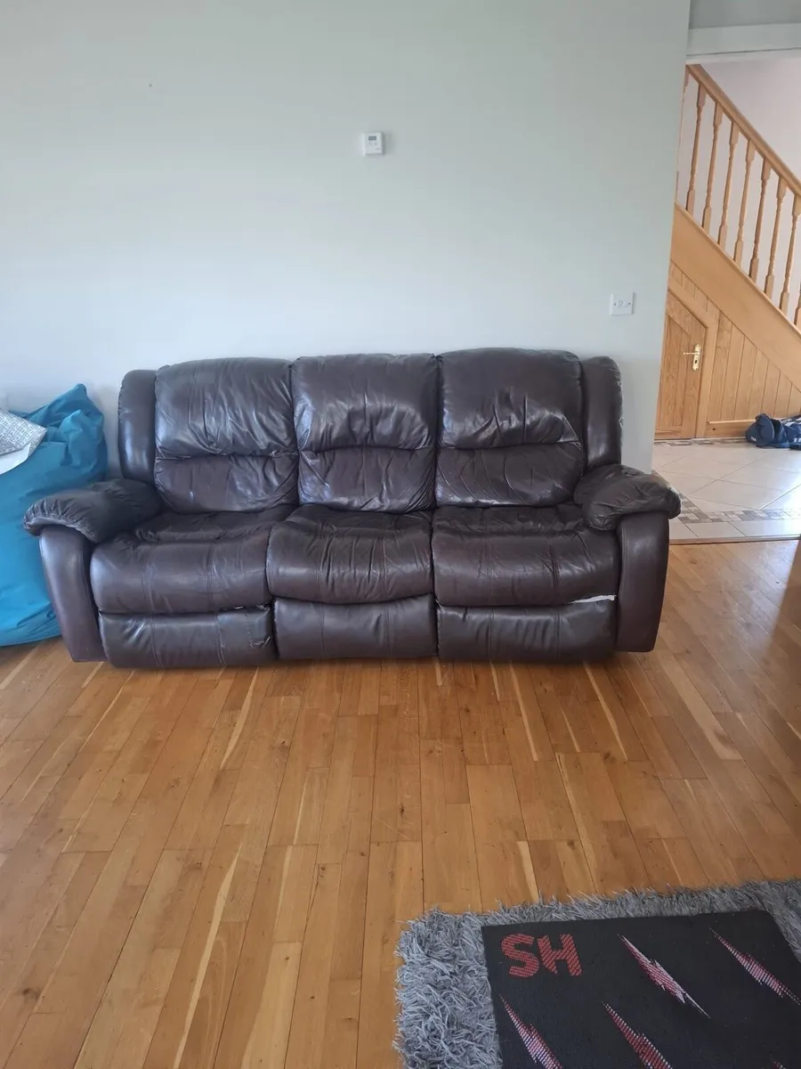 3 seater leather couch