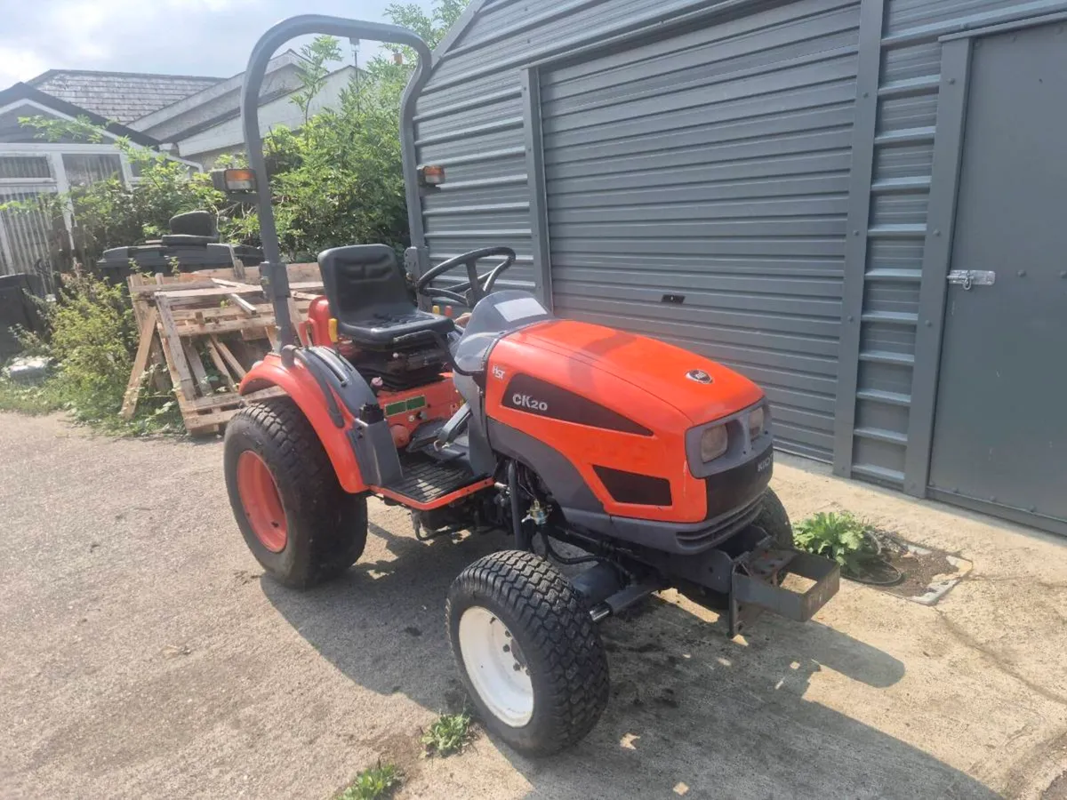 Kioti ck20 compact tractor - Image 2