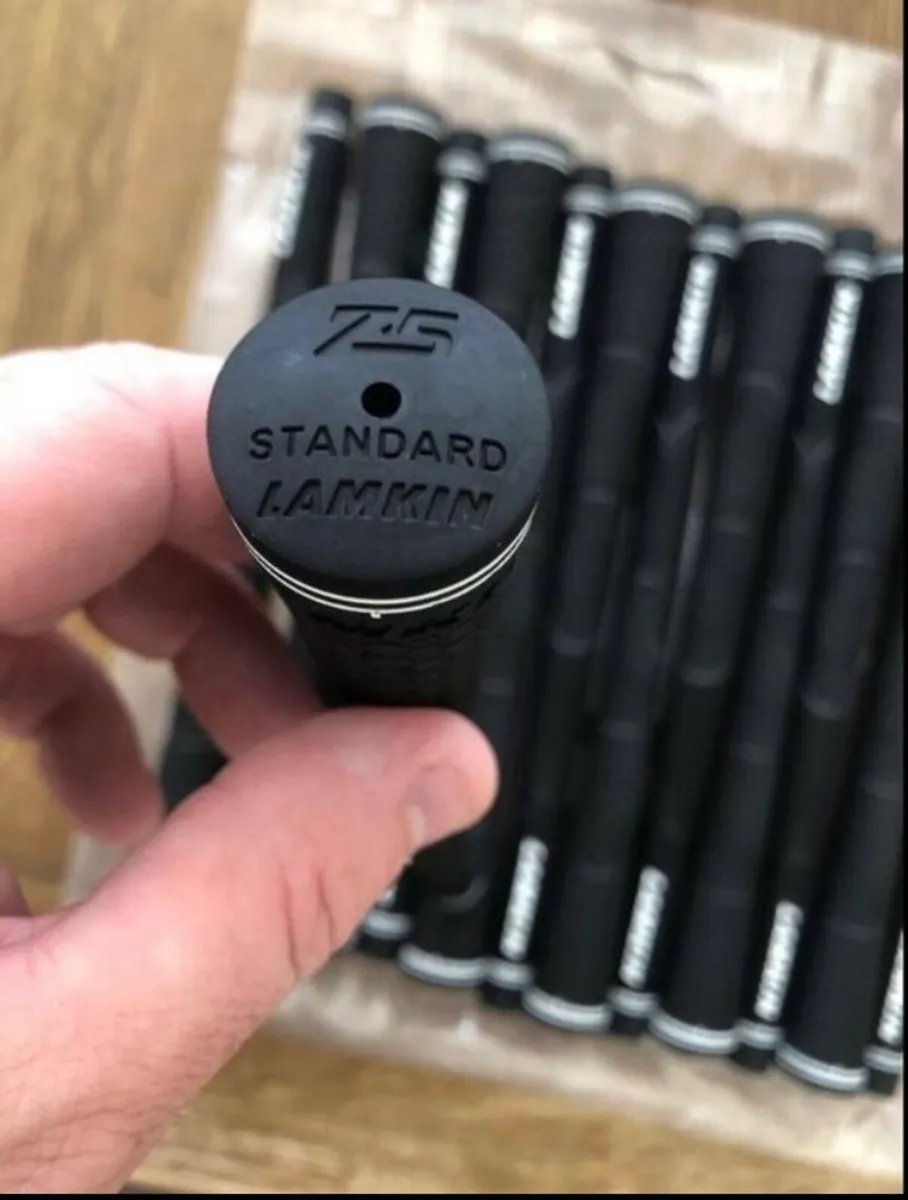 Full Set (13) Lamkin Z5 Grips & Tape - Image 3