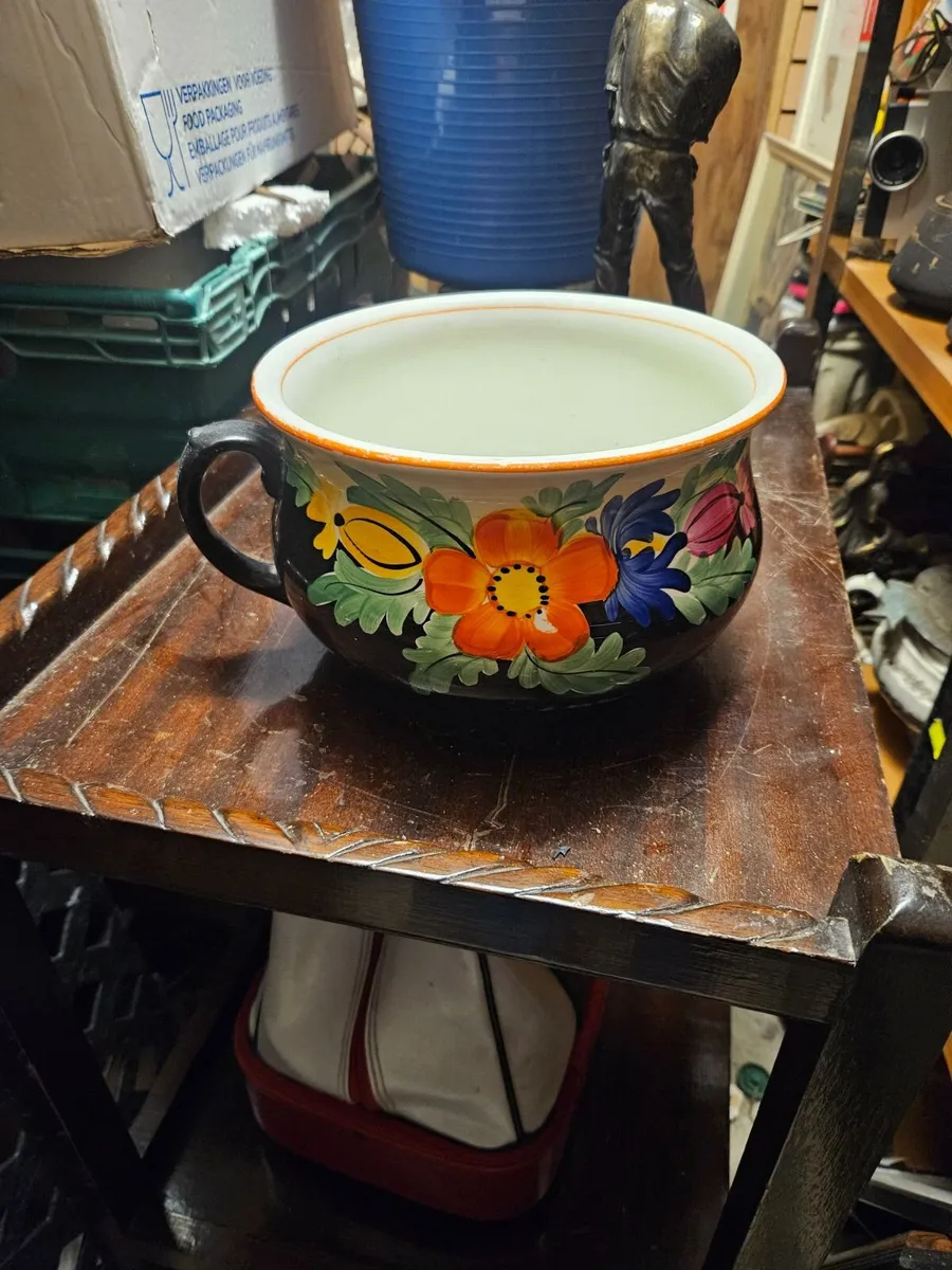 Ceramic Pot or plant pot - Image 4